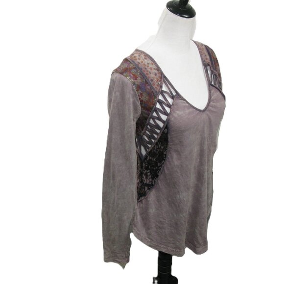 Gimmicks by BKE Boho Cutout/Slit Back Knit Top Size XS - Picture 1 of 7